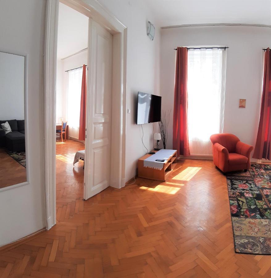 Citypark Classic Downtown Apartment Budapest Exterior photo